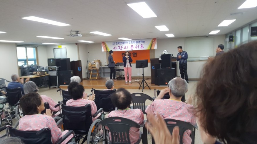 1f2c8edd6c53586df278801240fb6a5d_1525083