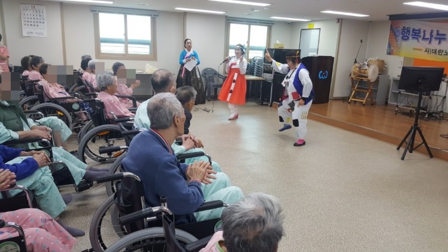 1f2c8edd6c53586df278801240fb6a5d_1525084