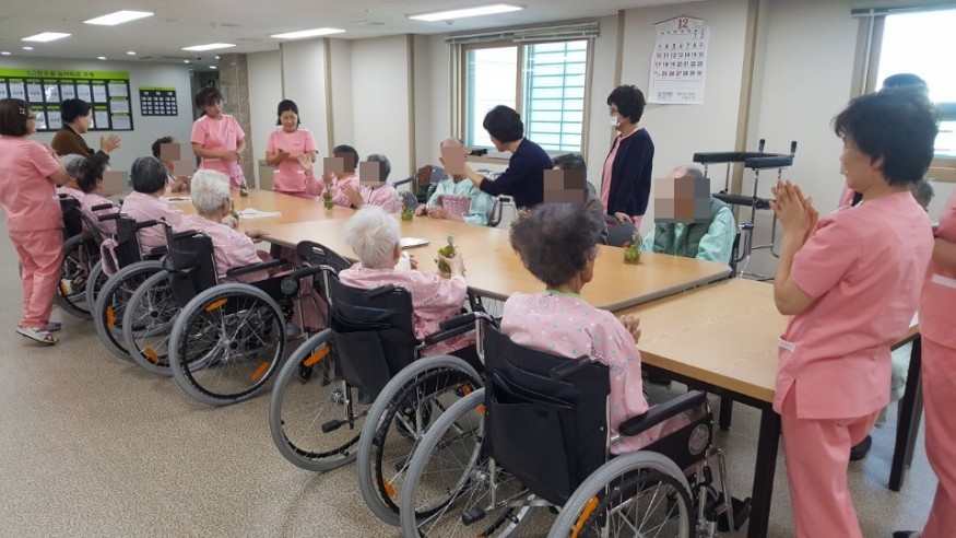 1f2c8edd6c53586df278801240fb6a5d_1525085