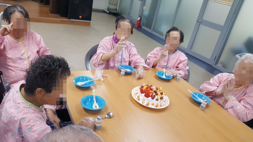 1f2c8edd6c53586df278801240fb6a5d_1525085