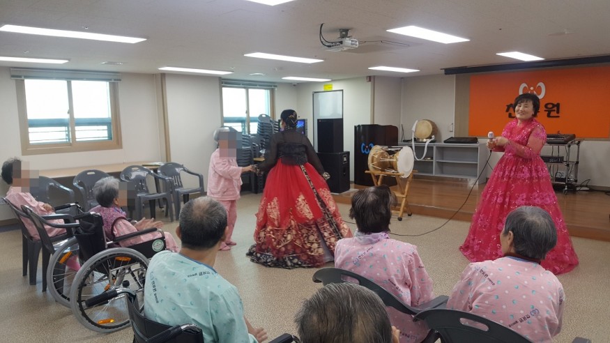 1f2c8edd6c53586df278801240fb6a5d_1525085