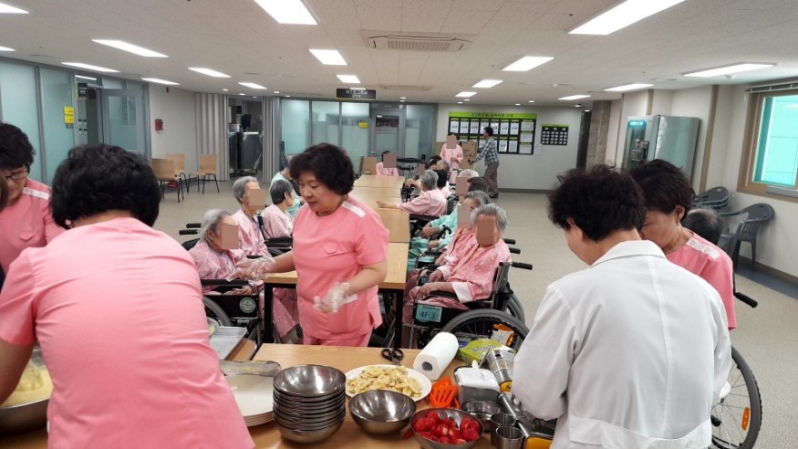 ff89648f0ff63207ea18eff102fd54a2_1527735