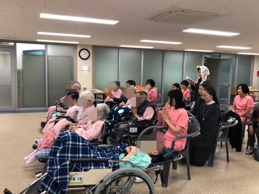 db718765ae7fcf5243c8bea1fb3bb16c_1543925