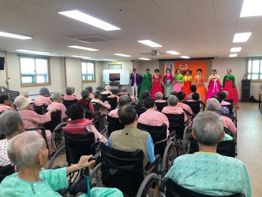 01b4b5c0ffbcfa554b9c39ee1b23913f_1557738