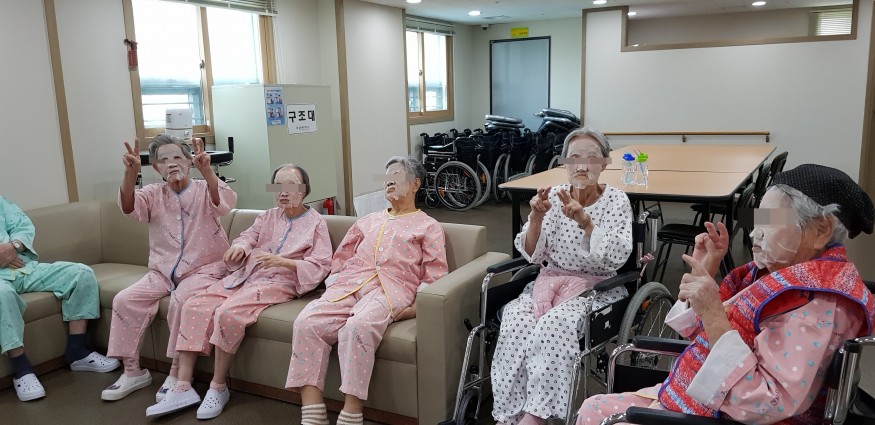 01b4b5c0ffbcfa554b9c39ee1b23913f_1557739