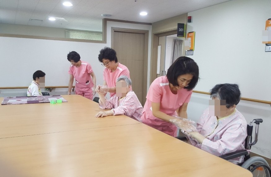 01b4b5c0ffbcfa554b9c39ee1b23913f_1557739