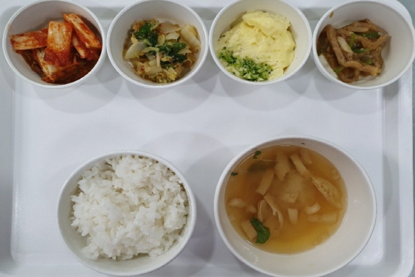 2f0074e597a6ed515ebde9ec152eab50_1604994