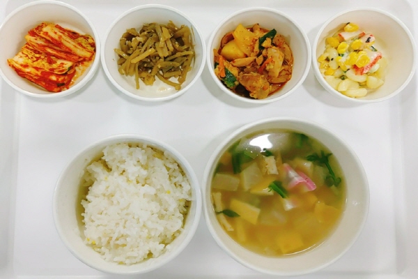 72d096a4435cf25d2a22abf48d858608_1605510