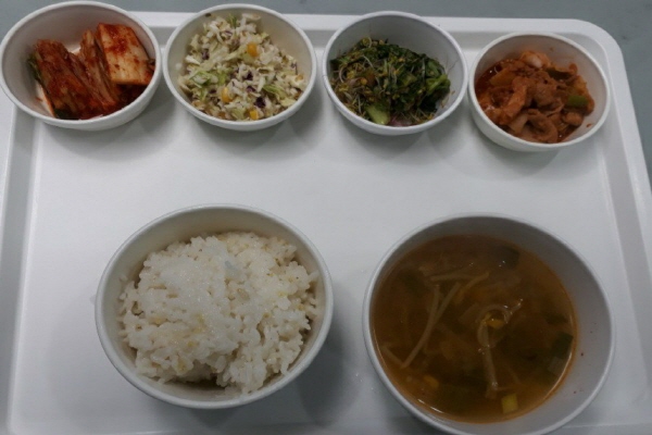 72d096a4435cf25d2a22abf48d858608_1605511