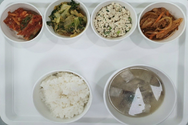 72d096a4435cf25d2a22abf48d858608_1605511