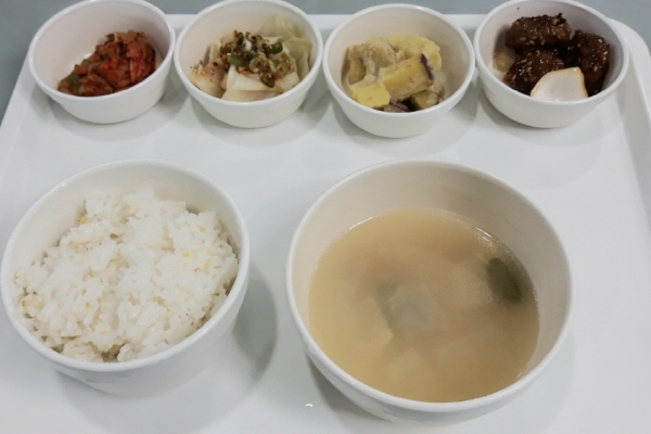 72d096a4435cf25d2a22abf48d858608_1605511