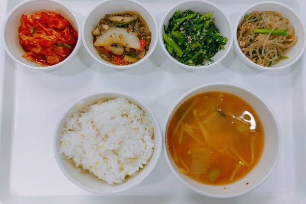 98558b3e76d75207c919d6a6d8c476cf_1606204