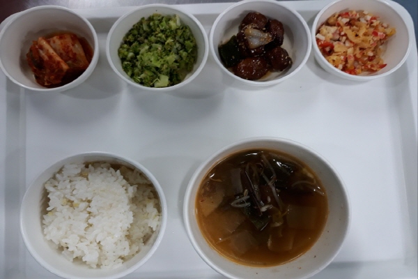 ce54b6c1dfc2190994abbfaca463fa2b_1606716