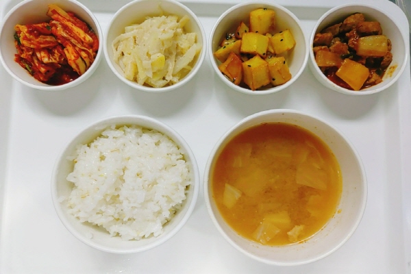 b8c37ebc17d4679a1c5d562a17e2dfdc_1607068