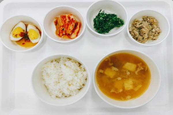 80462490b114b20130d7f612226af52b_1610349