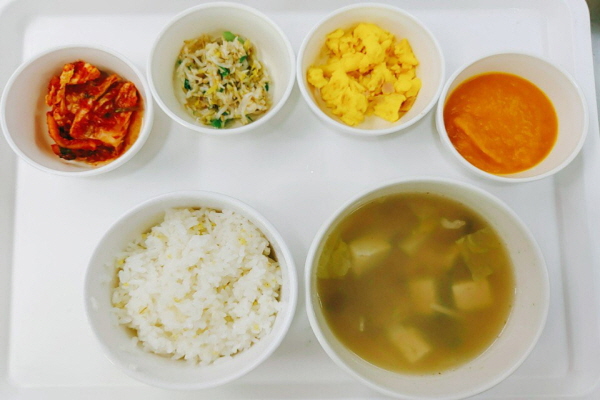 80462490b114b20130d7f612226af52b_1610349