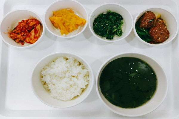 80462490b114b20130d7f612226af52b_1610349