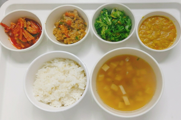 0a2bea1b77e836bba7c93dede59e7efe_1613375