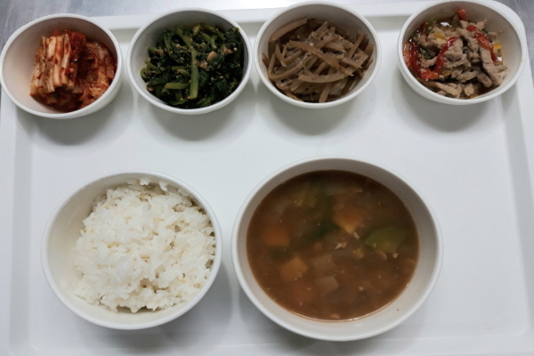 0a2bea1b77e836bba7c93dede59e7efe_1613375