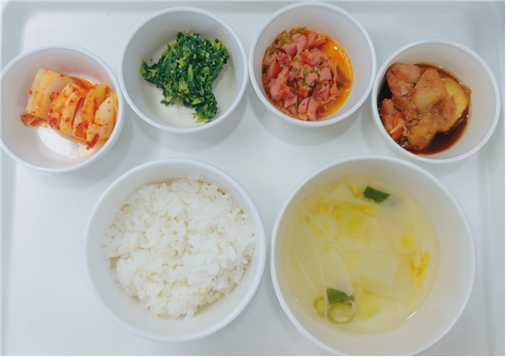 5714710714f53cda4d52363d98097e66_1641794