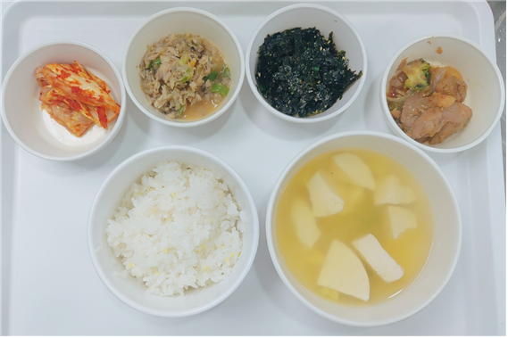 5714710714f53cda4d52363d98097e66_1641795