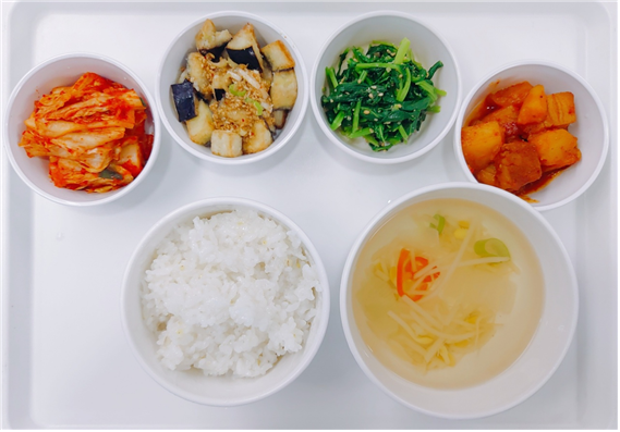 a5f0f208450152bc679a06abf28ff74f_1642062