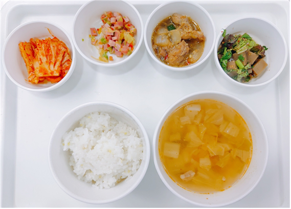 a5f0f208450152bc679a06abf28ff74f_1642063