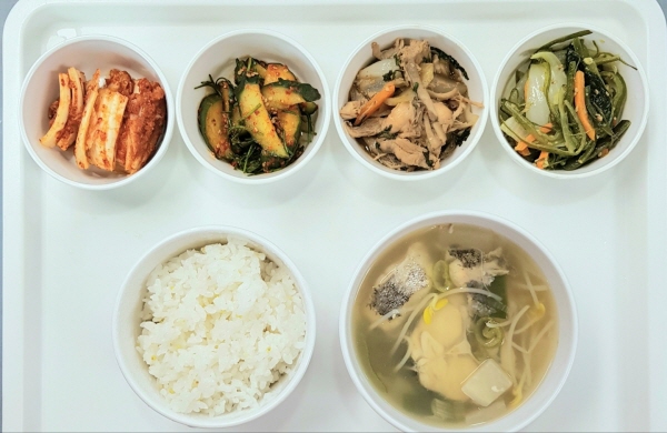 d0ce661fb2c3bef538ad63d4fd52753d_1661752