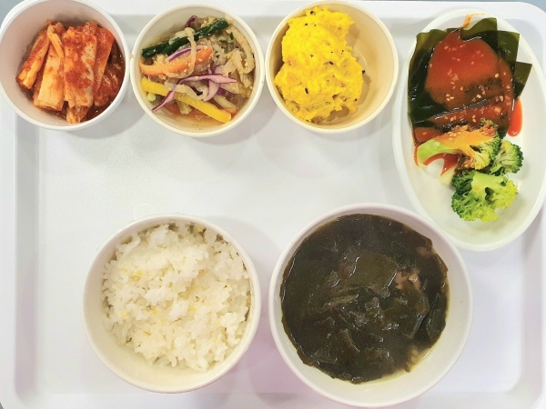 d0ce661fb2c3bef538ad63d4fd52753d_1661752