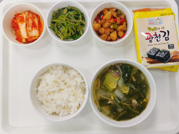 cd279b45f3cc28ddfea7dbd2940620c2_1663047