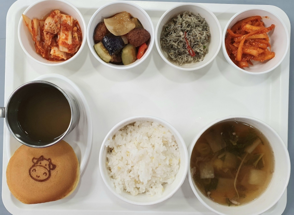 cd279b45f3cc28ddfea7dbd2940620c2_1663048