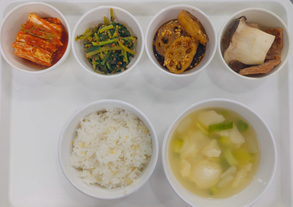 aa714b0572914143a7a5fa559eaeface_1665040