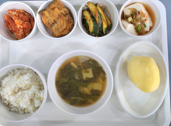 cadf62248a4d9a1bc5cbbf78665f3858_1666943