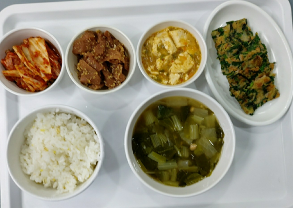 98943ba369ae8e393ee283a104815015_1671093