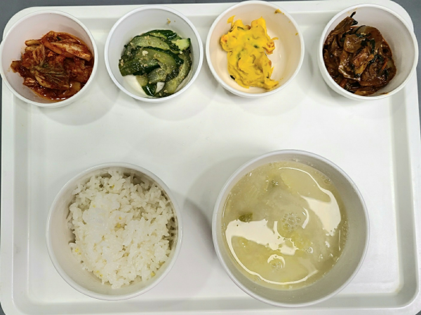 374e83c951bcfda95bf847c5b5b9dddf_1674721