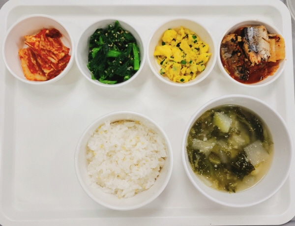 b0faee628f04821eb4d5421263526ea6_1679472