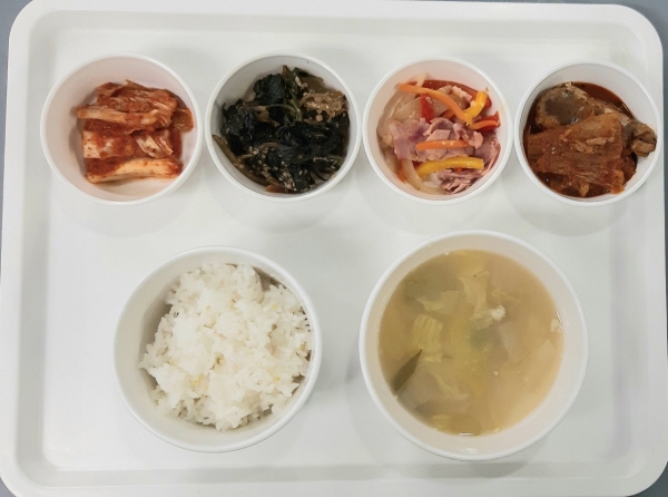 b8104cf5f700514b33bf102bfbeea0ed_1681805