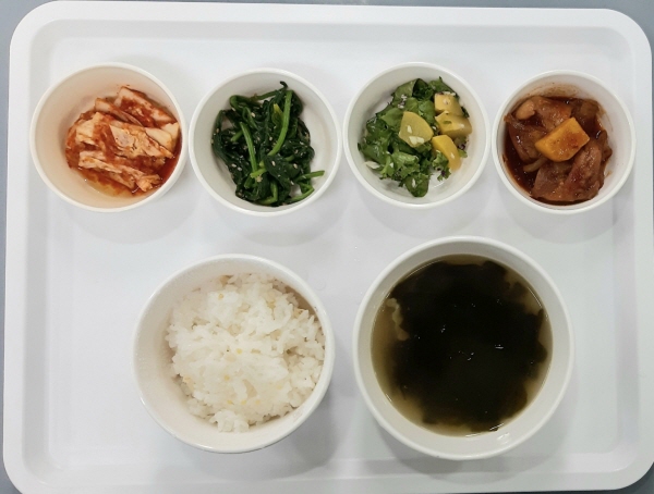 b8104cf5f700514b33bf102bfbeea0ed_1681805