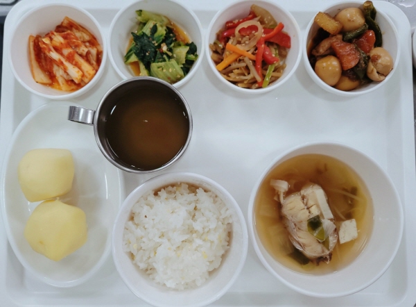 b8104cf5f700514b33bf102bfbeea0ed_1681805