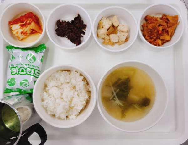 6a99d6e20acada34a665bd09c377bf10_1695197